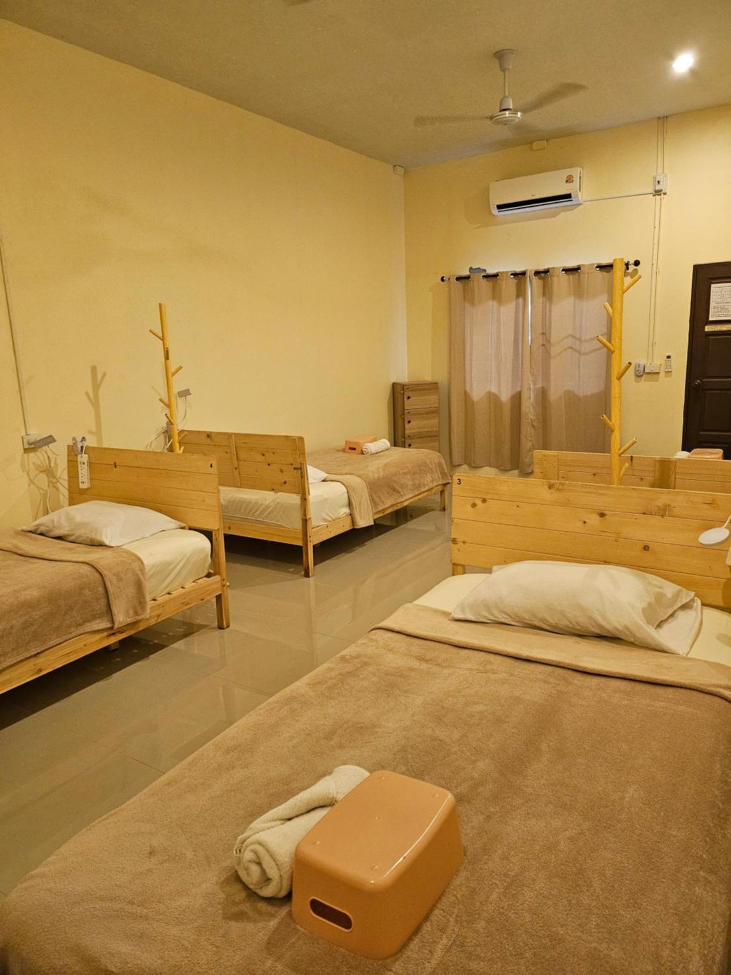 Skypearl Guesthouse & Pub Тау Экстерьер фото